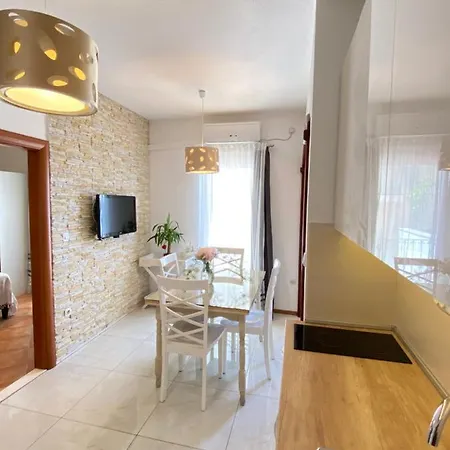 Tomi & Ivana Apartman